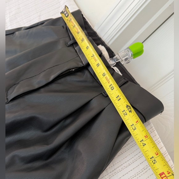 Abercrombie & Fitch Tailored Pants Vegan Leather Black Wide-Leg Sz S Biker Rock - Picture 6 of 15